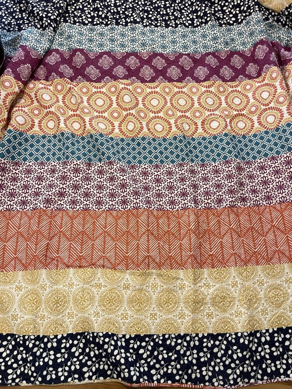 Lush Decor Bohemian Stripe Reversible 100% Cotton Quilt Queen Size